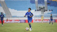 BRI Super League: Winger Muda Arema FC Kaget Dapat Debut Lawan Dewa United