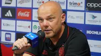 Pelatih Asal Belanda Kesulitan Berkembang di Indonesia, Johnny Jansen pun Mengakui Tak Mudah Menangani Bali United